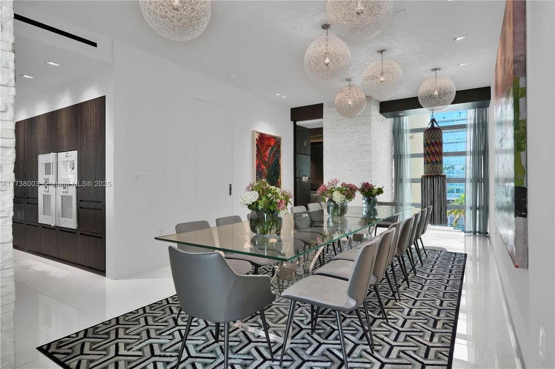 Recently Sold: $26,000,000 (4 beds, 4 baths, 3936 Square Feet)