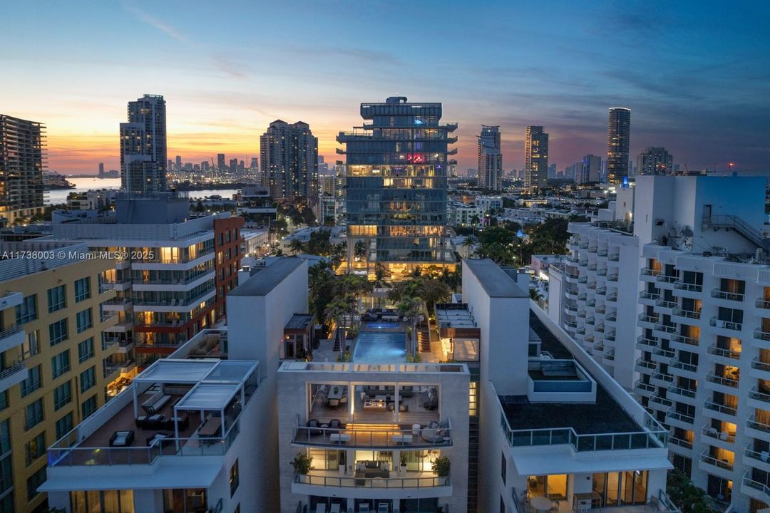 Recently Sold: $26,000,000 (4 beds, 4 baths, 3936 Square Feet)