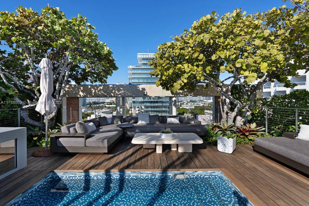 Recently Sold: $26,000,000 (4 beds, 4 baths, 3936 Square Feet)