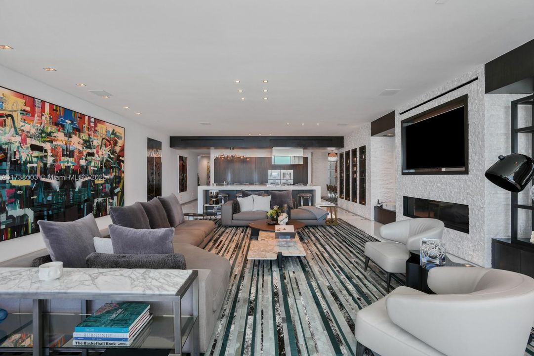 Recently Sold: $26,000,000 (4 beds, 4 baths, 3936 Square Feet)