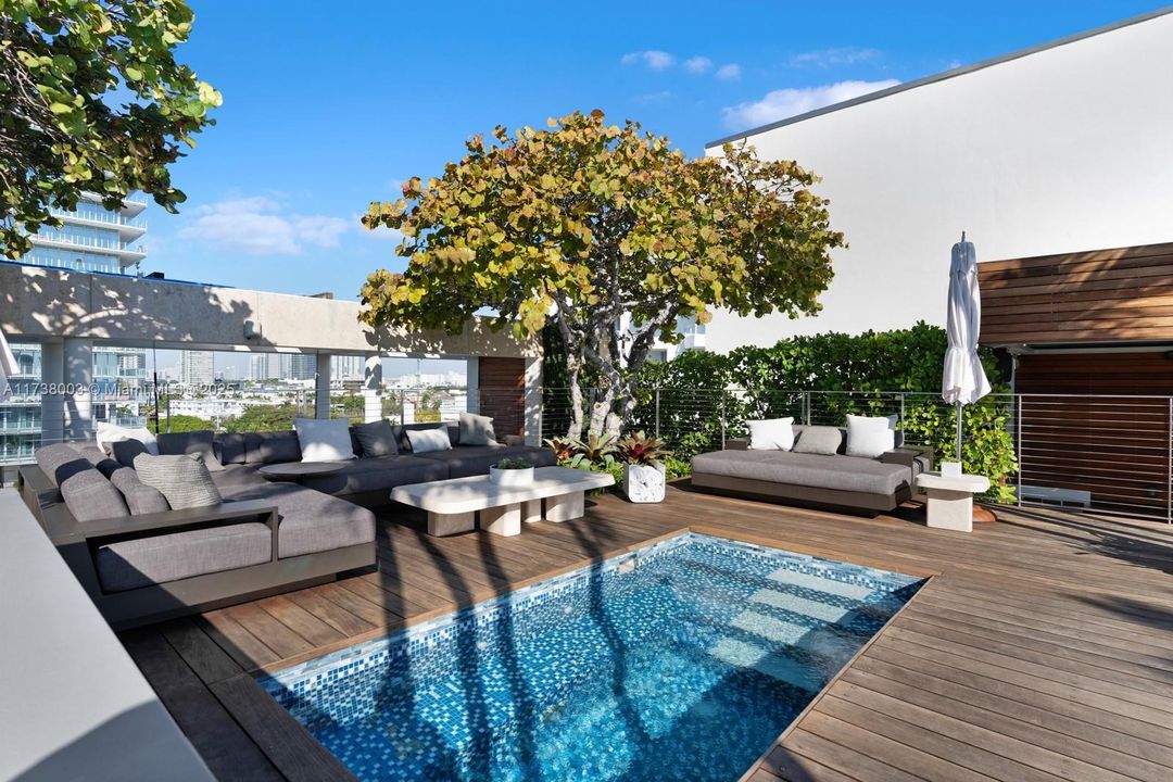 Recently Sold: $26,000,000 (4 beds, 4 baths, 3936 Square Feet)