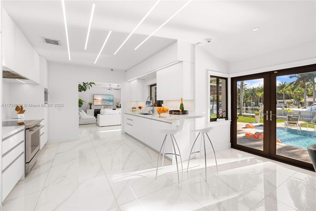 Activo con contrato: $7,500,000 (3 camas, 3 baños, 2860 Pies cuadrados)