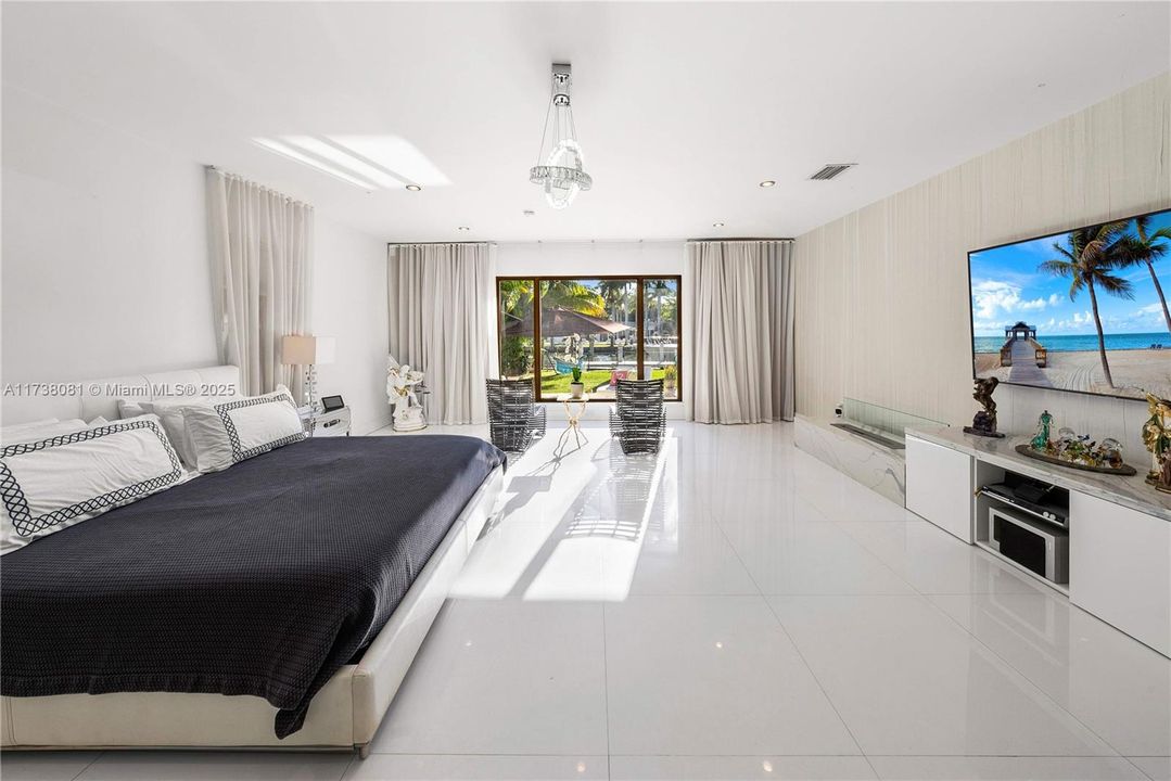 Activo con contrato: $7,500,000 (3 camas, 3 baños, 2860 Pies cuadrados)