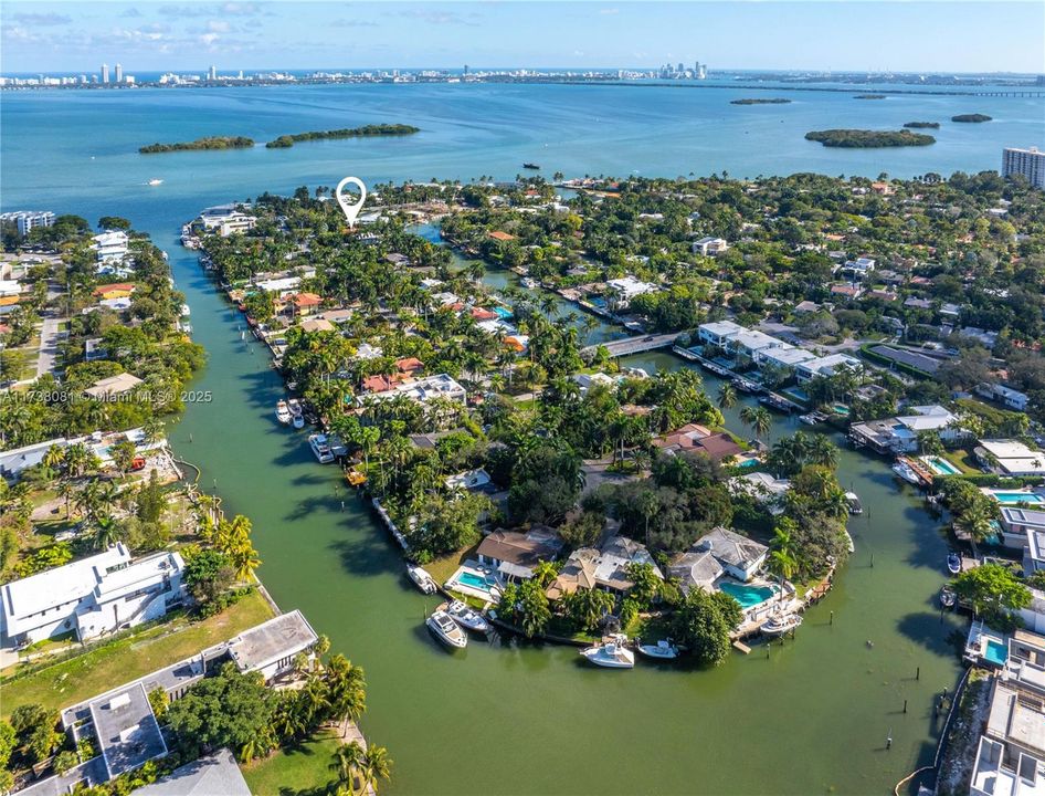 Activo con contrato: $7,500,000 (3 camas, 3 baños, 2860 Pies cuadrados)