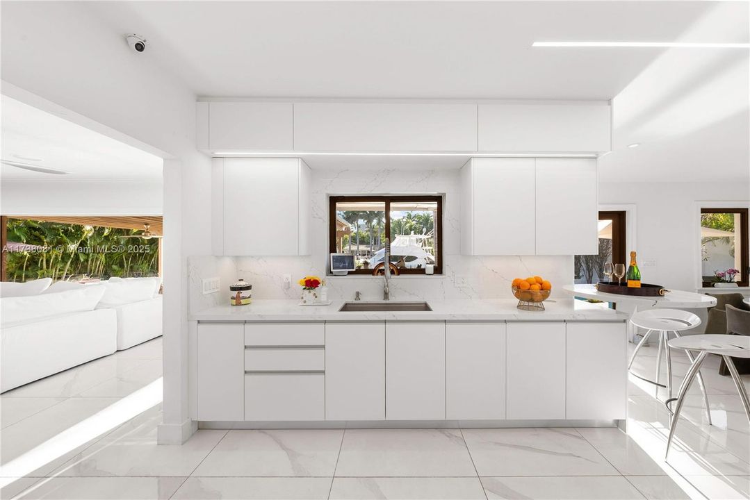 Activo con contrato: $7,500,000 (3 camas, 3 baños, 2860 Pies cuadrados)