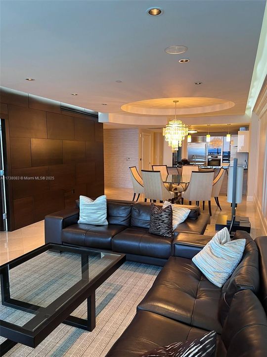 待售: $3,450,000 (3 贝兹, 3 浴室, 1933 平方英尺)