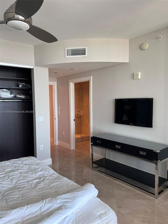 待售: $3,450,000 (3 贝兹, 3 浴室, 1933 平方英尺)