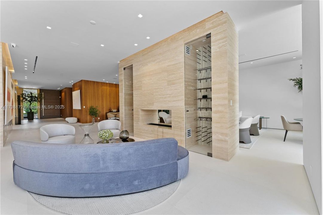 Vendido Recientemente: $34,999,000 (6 camas, 8 baños, 0 Pies cuadrados)