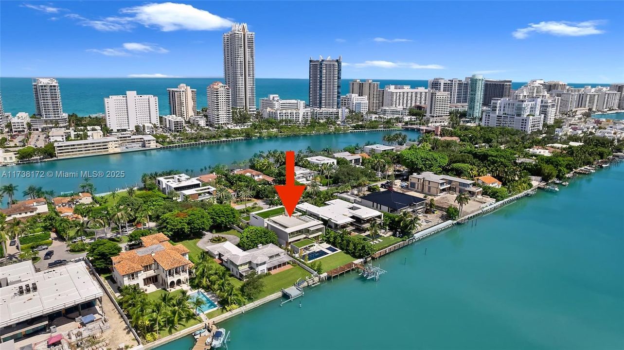 Vendido Recientemente: $34,999,000 (6 camas, 8 baños, 0 Pies cuadrados)