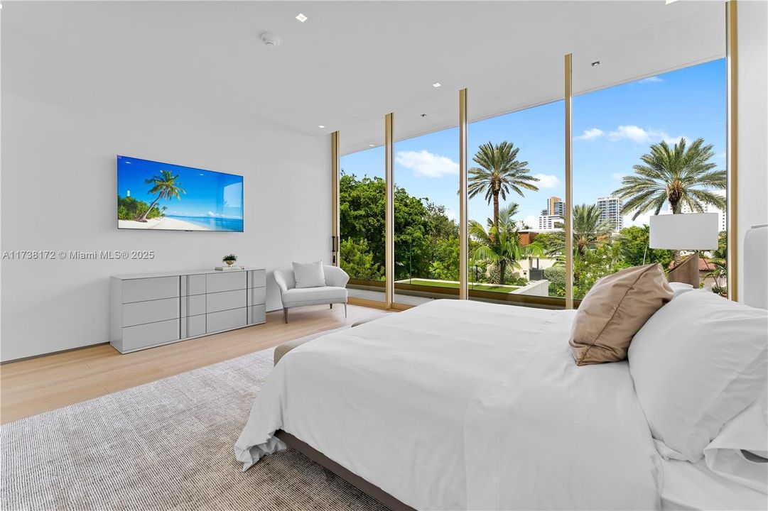 Vendido Recientemente: $34,999,000 (6 camas, 8 baños, 0 Pies cuadrados)