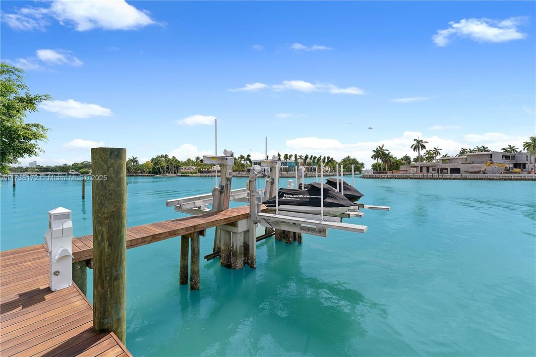 Vendido Recientemente: $34,999,000 (6 camas, 8 baños, 0 Pies cuadrados)