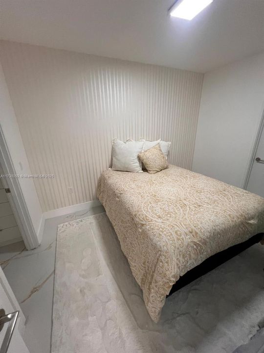 待售: $1,390,000 (2 贝兹, 3 浴室, 1541 平方英尺)