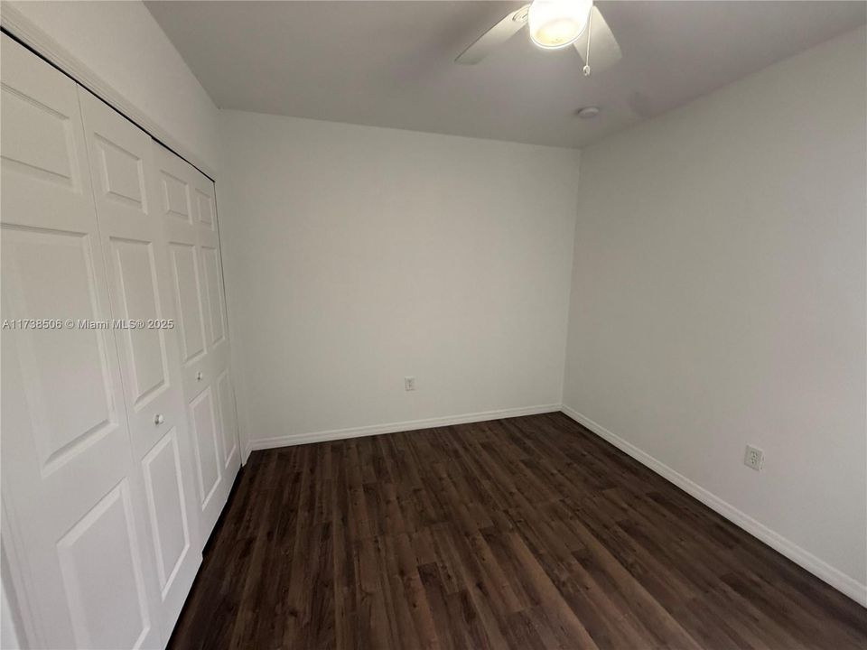 Recently Rented: $1,945 (3 beds, 2 baths, 1357 Square Feet)
