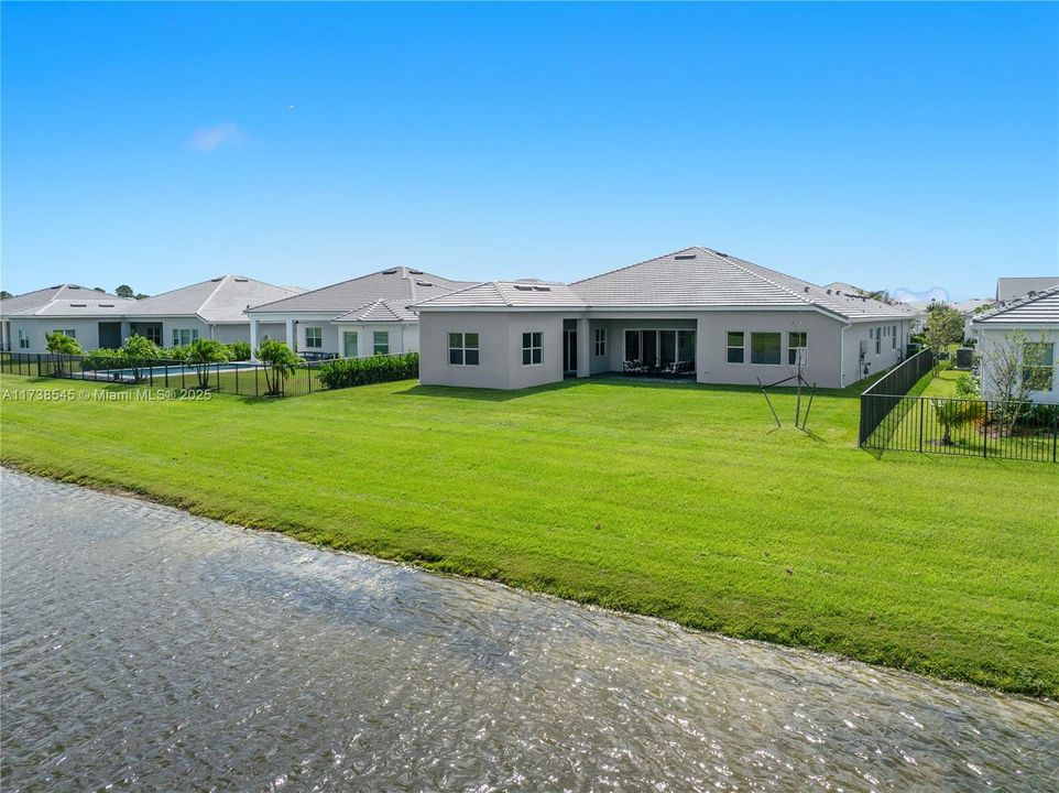 Recently Sold: $1,195,000 (4 beds, 4 baths, 3423 Square Feet)