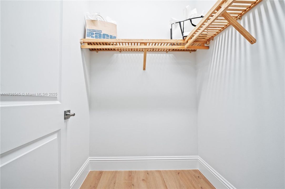 Recently Sold: $1,195,000 (4 beds, 4 baths, 3423 Square Feet)