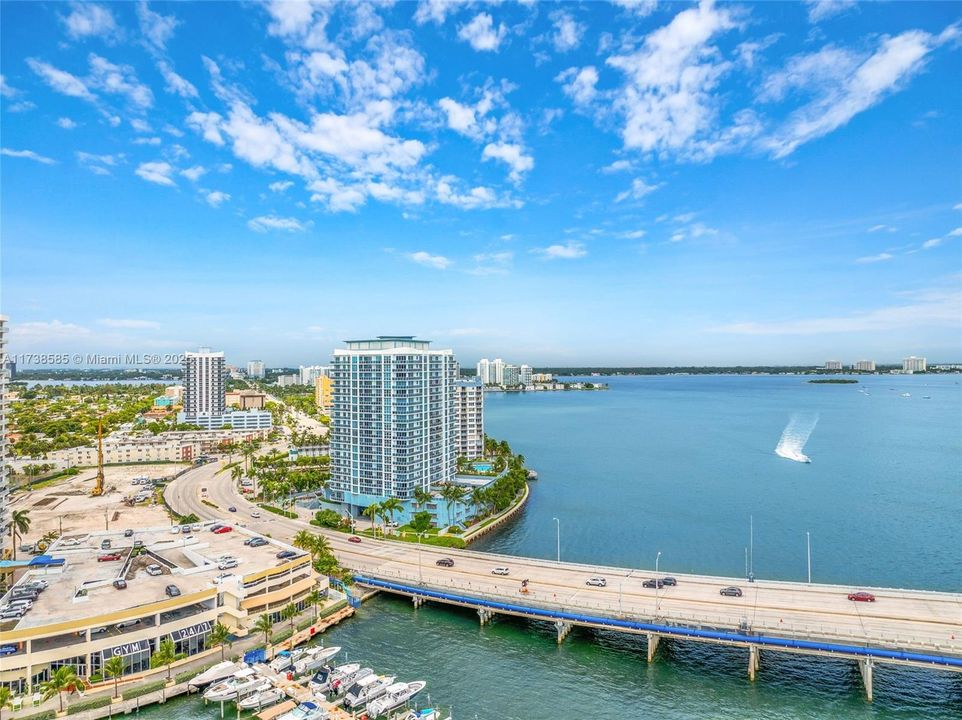 Недавно арендовано: $3,750 (2 спален, 2 ванн, 1274 Квадратных фут)