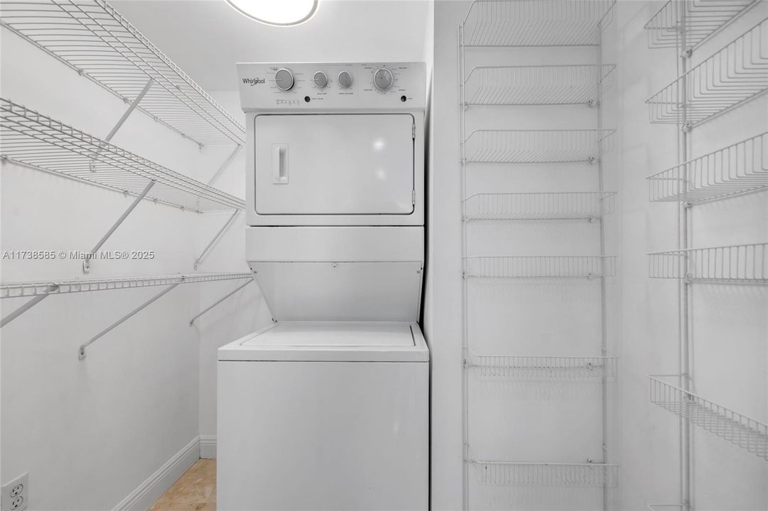 Недавно арендовано: $3,750 (2 спален, 2 ванн, 1274 Квадратных фут)