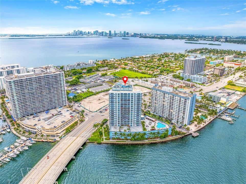 Недавно арендовано: $3,750 (2 спален, 2 ванн, 1274 Квадратных фут)