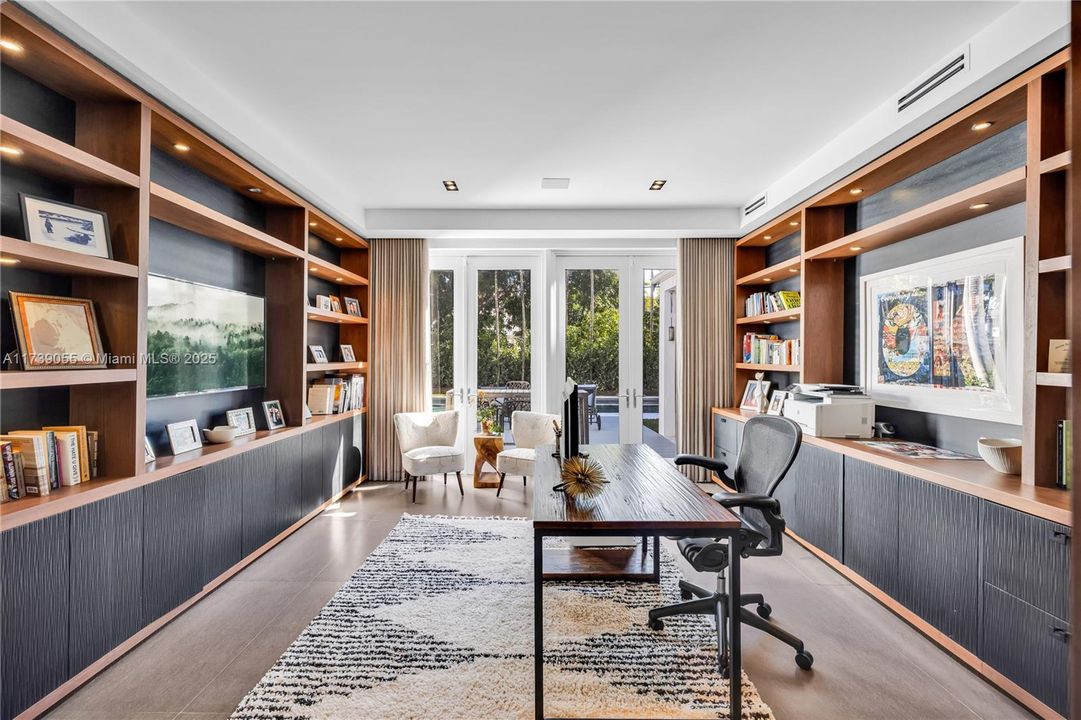 En Venta: $7,500,000 (7 camas, 5 baños, 5735 Pies cuadrados)