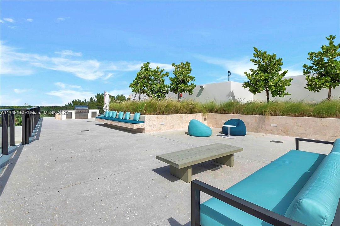 En Venta: $5,795,000 (4 camas, 5 baños, 3886 Pies cuadrados)