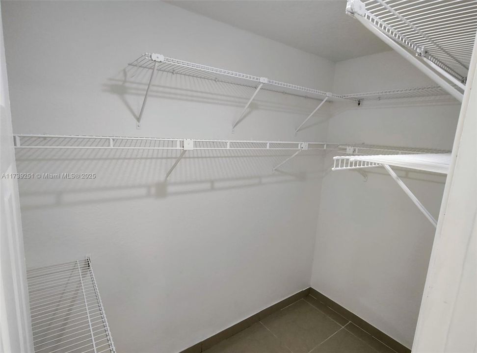 Recientemente alquilado: $2,200 (3 camas, 2 baños, 1747 Pies cuadrados)