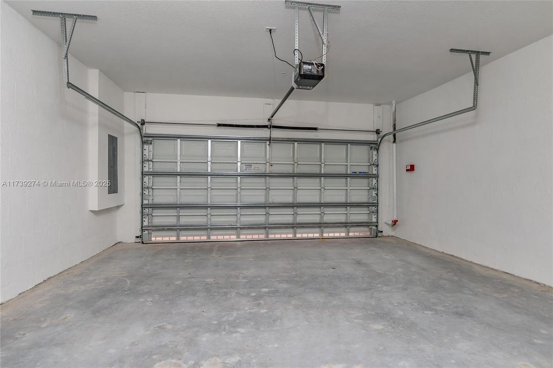 Недавно арендовано: $3,480 (3 спален, 3 ванн, 1919 Квадратных фут)