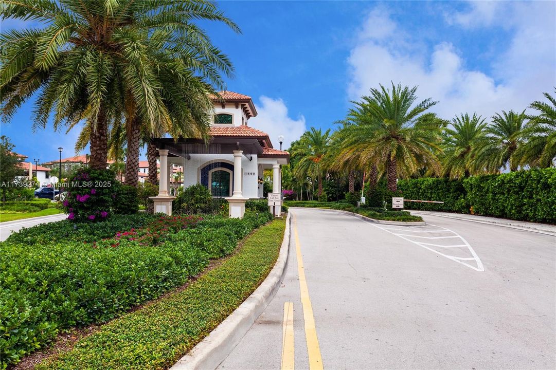 Недавно арендовано: $3,480 (3 спален, 3 ванн, 1919 Квадратных фут)