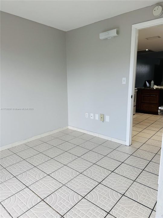 En Venta: $210,000 (1 camas, 1 baños, 518 Pies cuadrados)