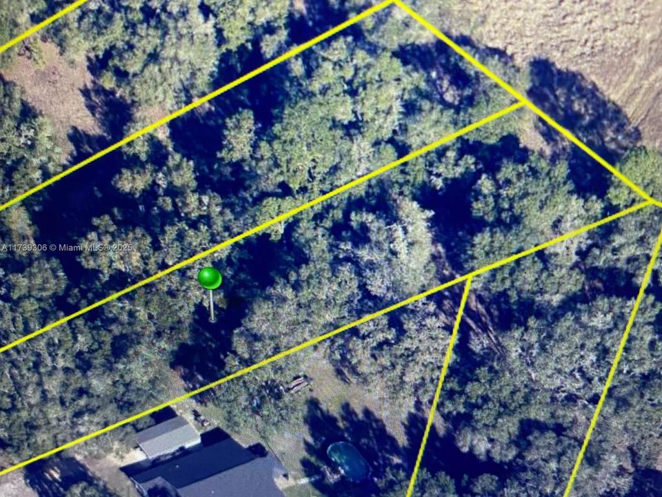 Vendido Recientemente: $35,000 (0.70 acres)