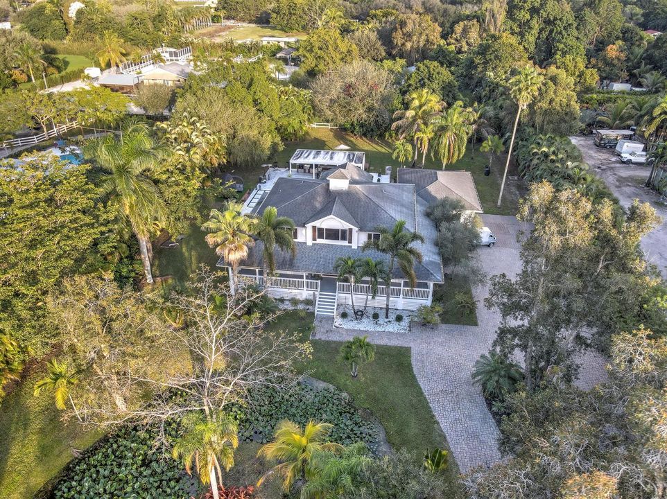 DJI_0496_497_498_499_500Interior3