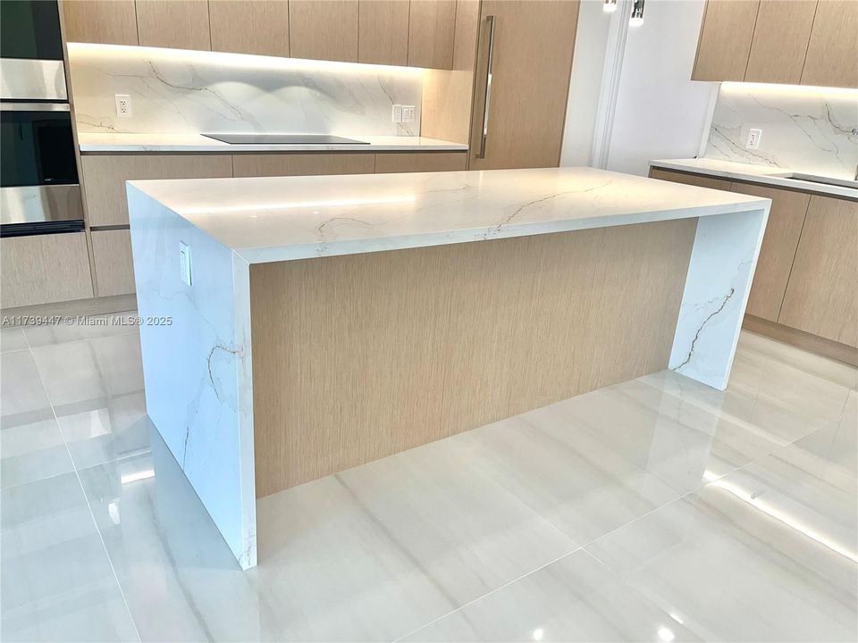 quartz island w/wood insert