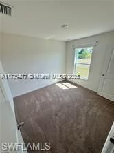 Recently Rented: $1,950 (3 beds, 2 baths, 1394 Square Feet)