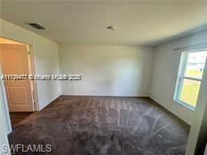 Recently Rented: $1,950 (3 beds, 2 baths, 1394 Square Feet)