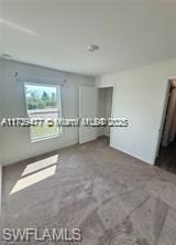 Recently Rented: $1,950 (3 beds, 2 baths, 1394 Square Feet)