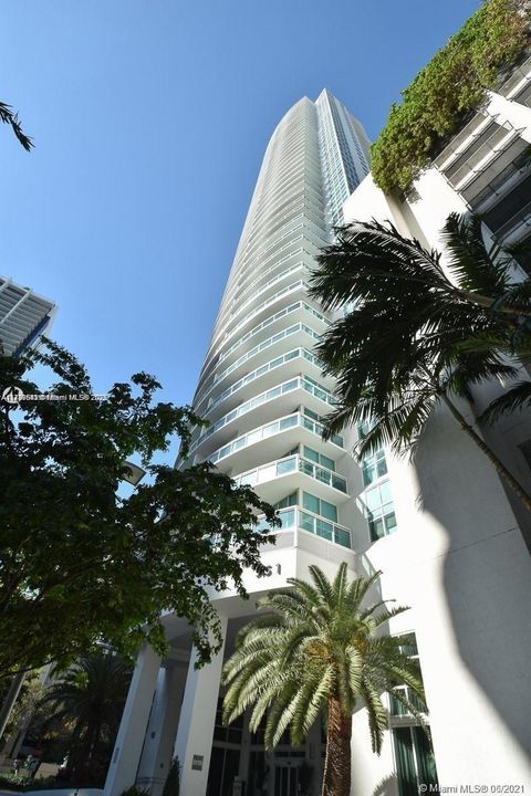 Recently Sold: $730,000 (2 beds, 2 baths, 1120 Square Feet)