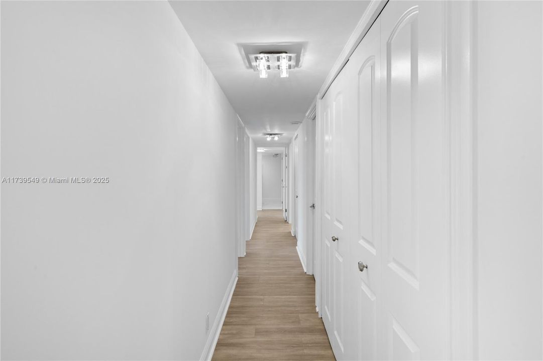 Recently Rented: $6,500 (3 beds, 2 baths, 2012 Square Feet)