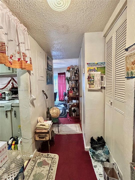 Recently Sold: $149,900 (2 beds, 2 baths, 1096 Square Feet)