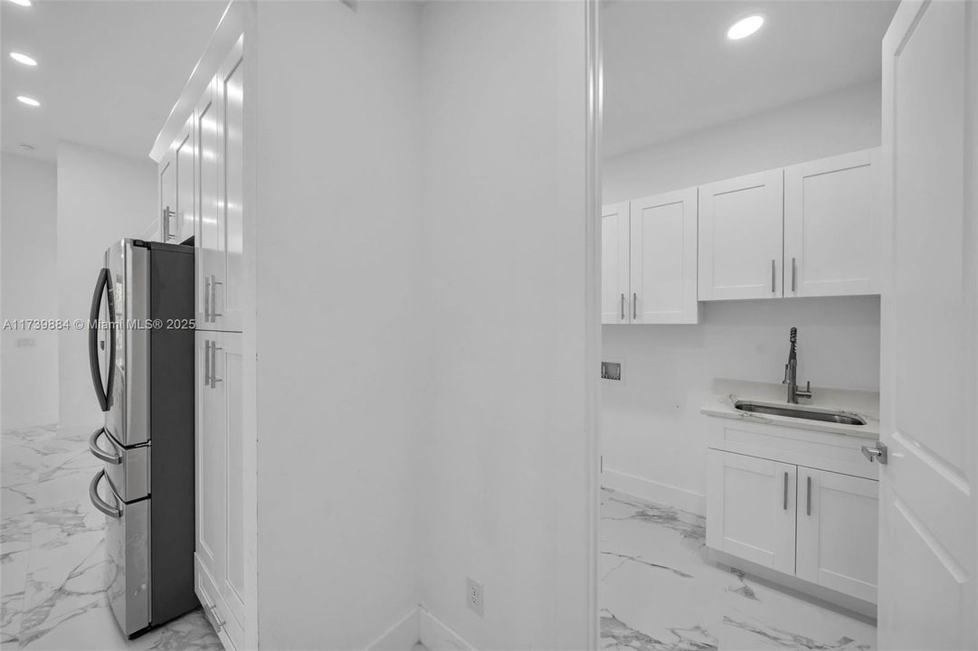 Vendido Recientemente: $425,000 (3 camas, 2 baños, 1888 Pies cuadrados)