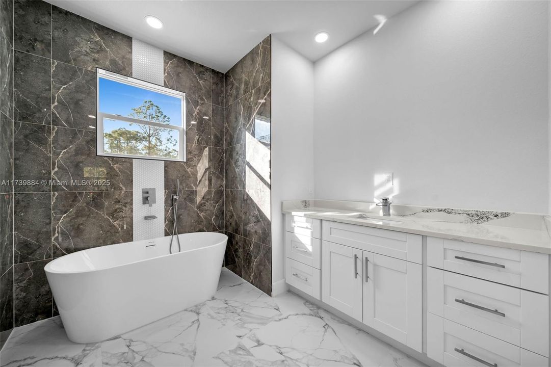 Vendido Recientemente: $425,000 (3 camas, 2 baños, 1888 Pies cuadrados)