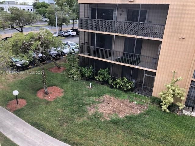Recently Rented: $2,150 (1 beds, 1 baths, 1067 Square Feet)