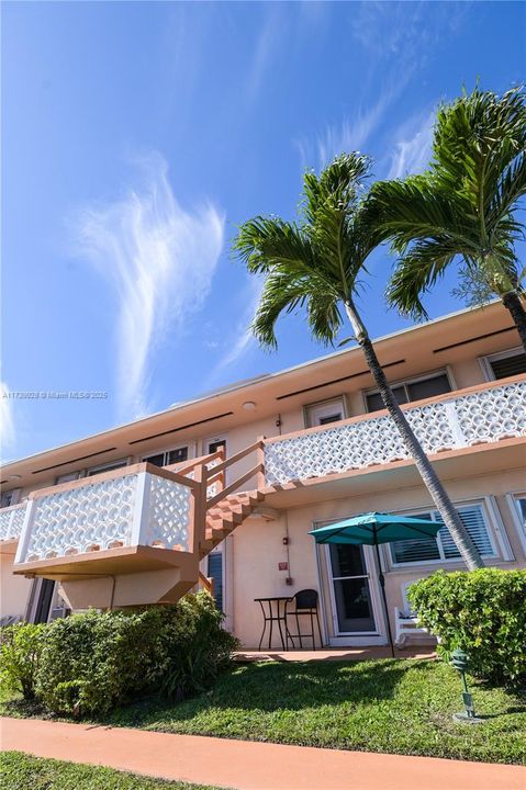 Vendido Recientemente: $105,000 (1 camas, 1 baños, 625 Pies cuadrados)