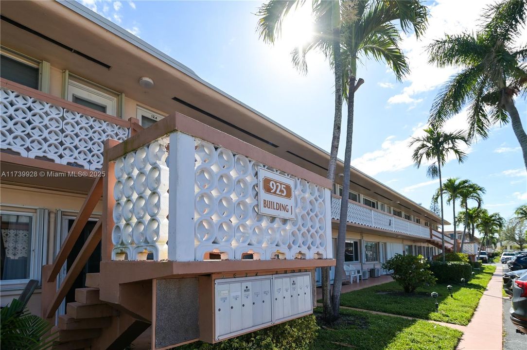 Vendido Recientemente: $105,000 (1 camas, 1 baños, 625 Pies cuadrados)