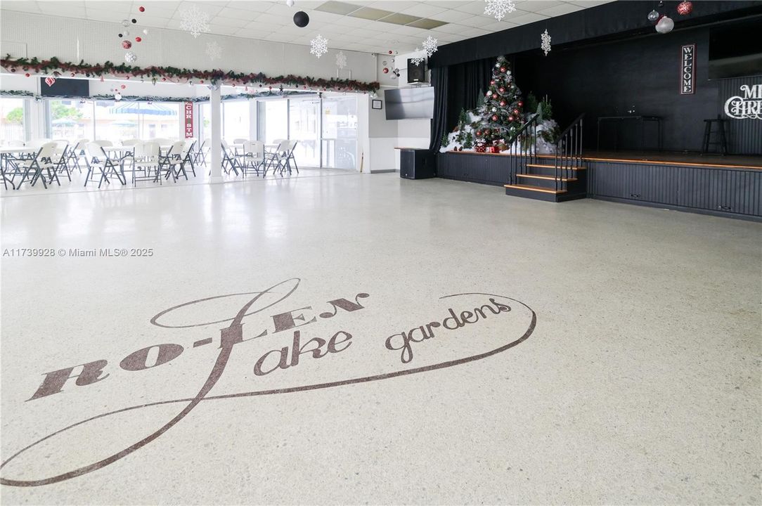 Vendido Recientemente: $105,000 (1 camas, 1 baños, 625 Pies cuadrados)