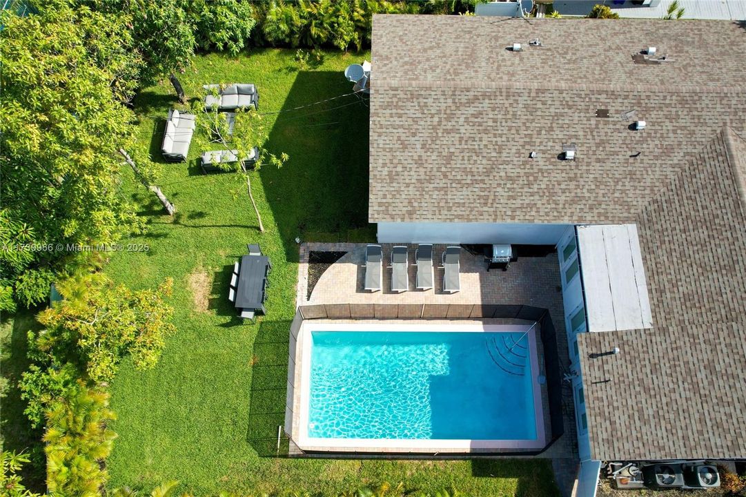 Recientemente alquilado: $6,000 (4 camas, 4 baños, 2158 Pies cuadrados)