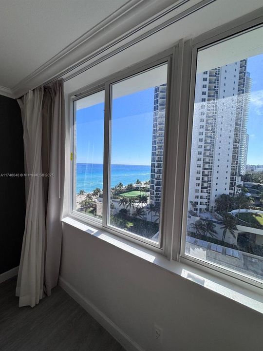 На продажу: $90,000 (0 спален, 1 ванн, 420 Квадратных фут)