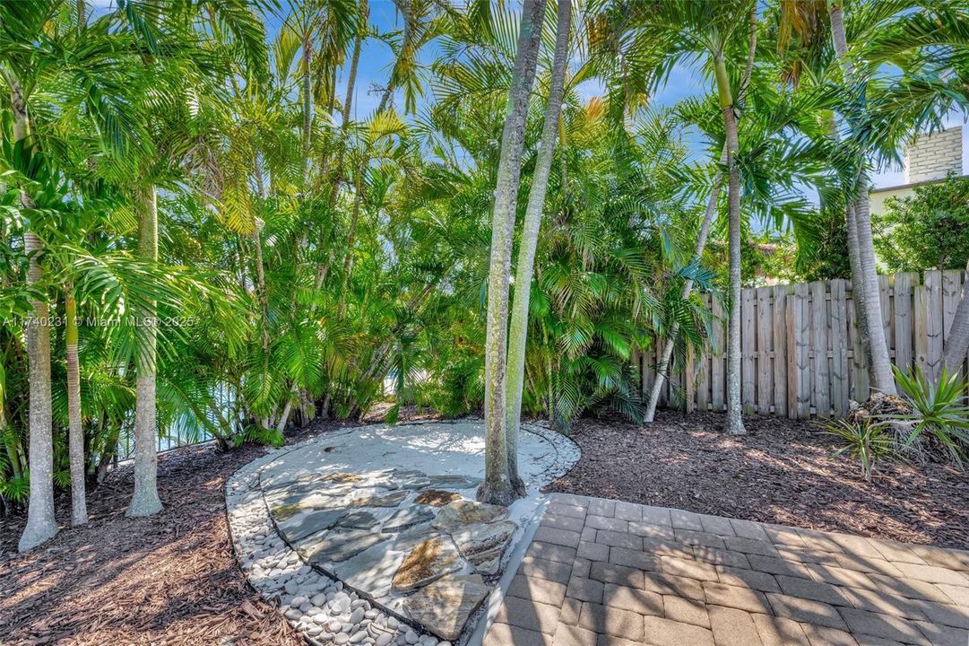 Недавно арендовано: $9,500 (3 спален, 2 ванн, 1819 Квадратных фут)