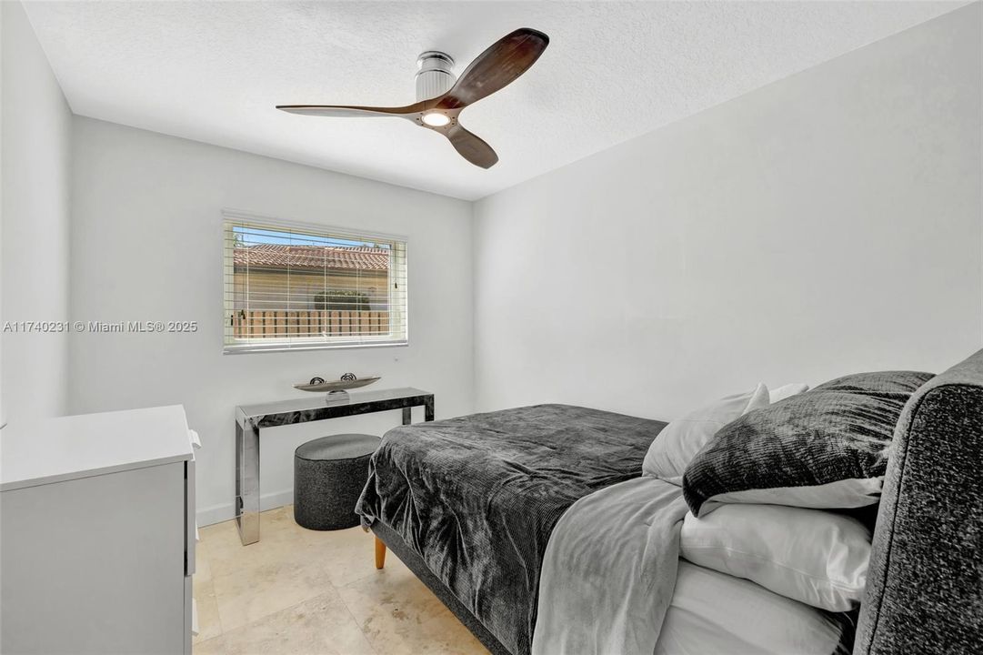 Недавно арендовано: $9,500 (3 спален, 2 ванн, 1819 Квадратных фут)