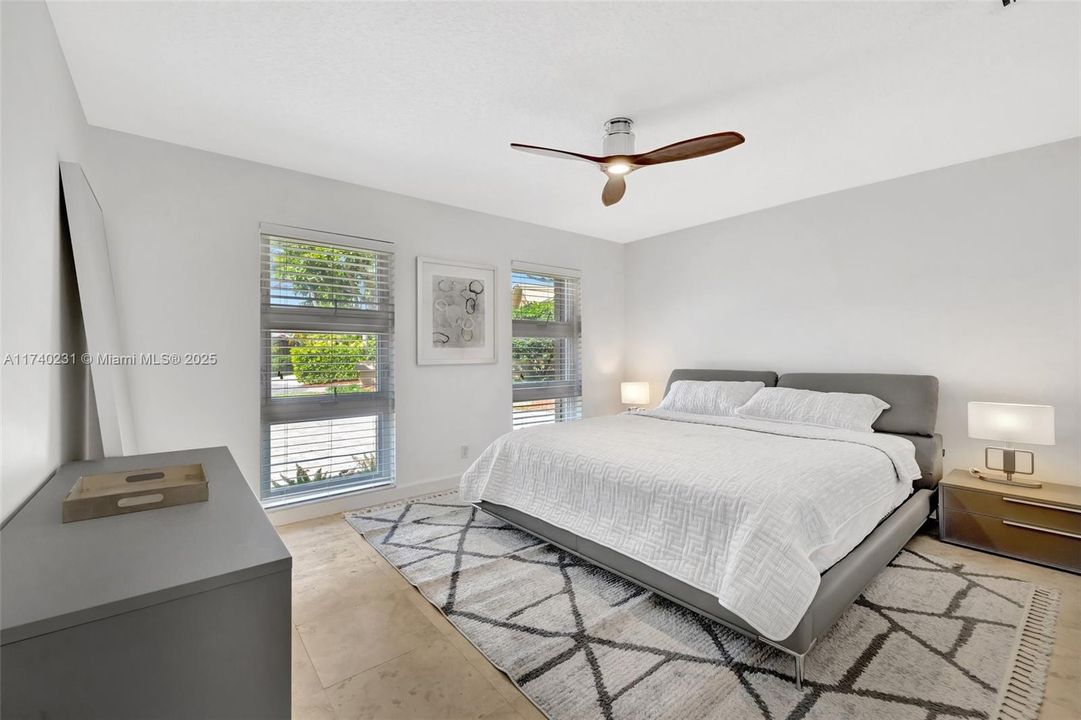 Недавно арендовано: $9,500 (3 спален, 2 ванн, 1819 Квадратных фут)