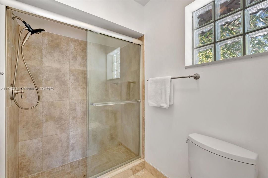 Недавно арендовано: $9,500 (3 спален, 2 ванн, 1819 Квадратных фут)