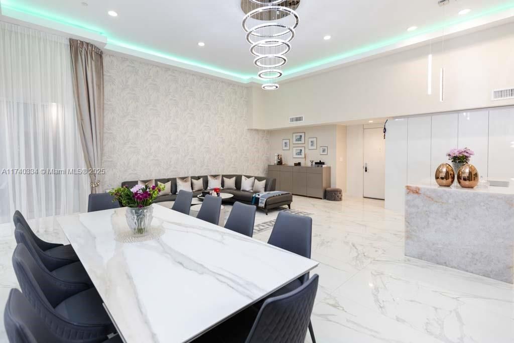 На продажу: $1,499,000 (2 спален, 2 ванн, 1782 Квадратных фут)